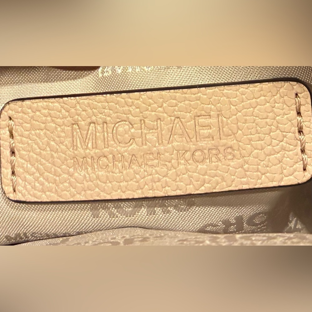 Michael Kors Double Zip Satchel  Crossbody And Double Handle Beige - Picture 6 of 16